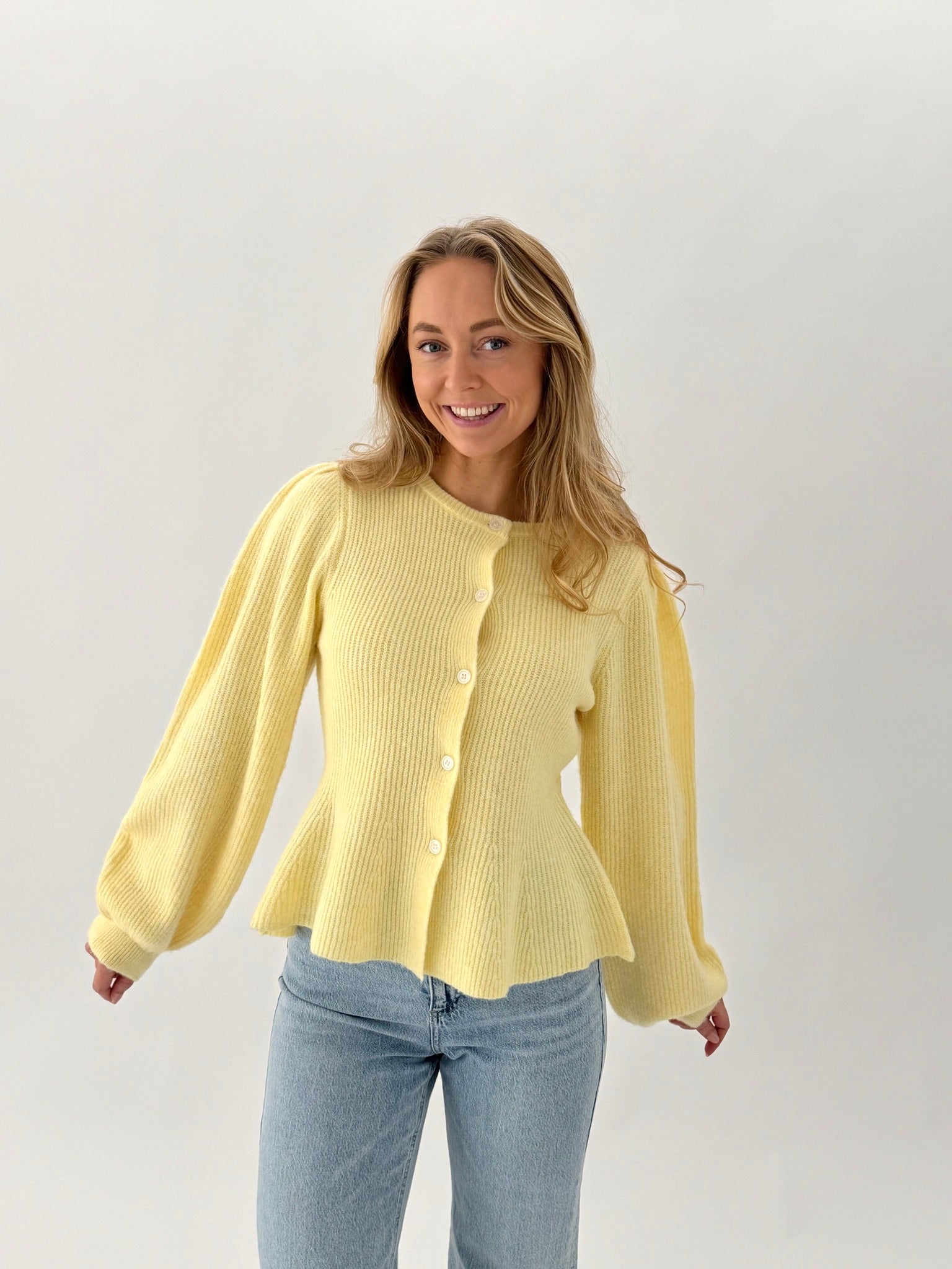 PCSILLY Knit Cardigan - Pale Banana